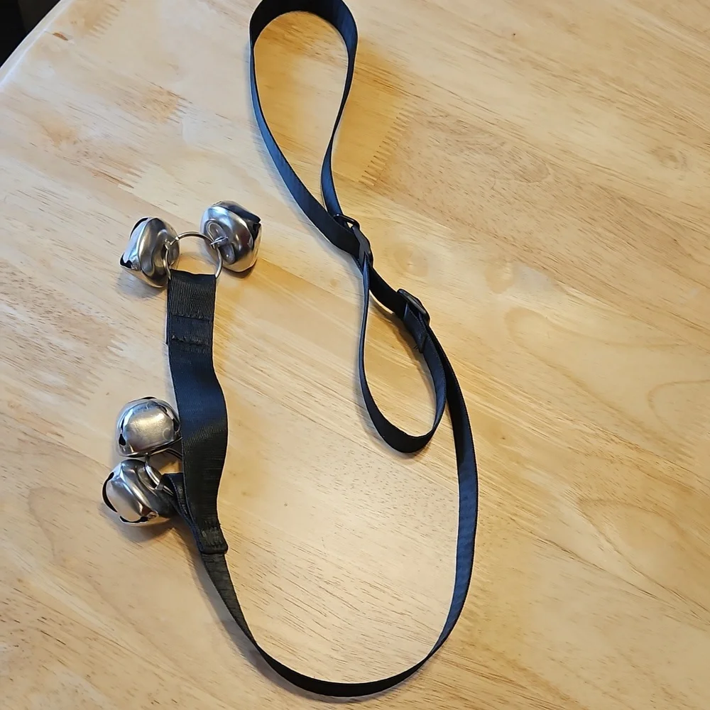 🐶DOG Black Doorbell Strap with Silver Bells